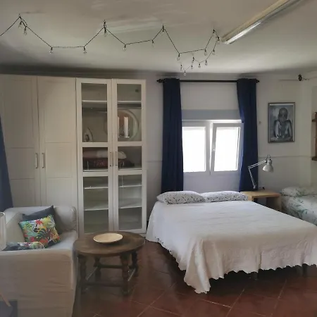 Tres Macetas Apartment *